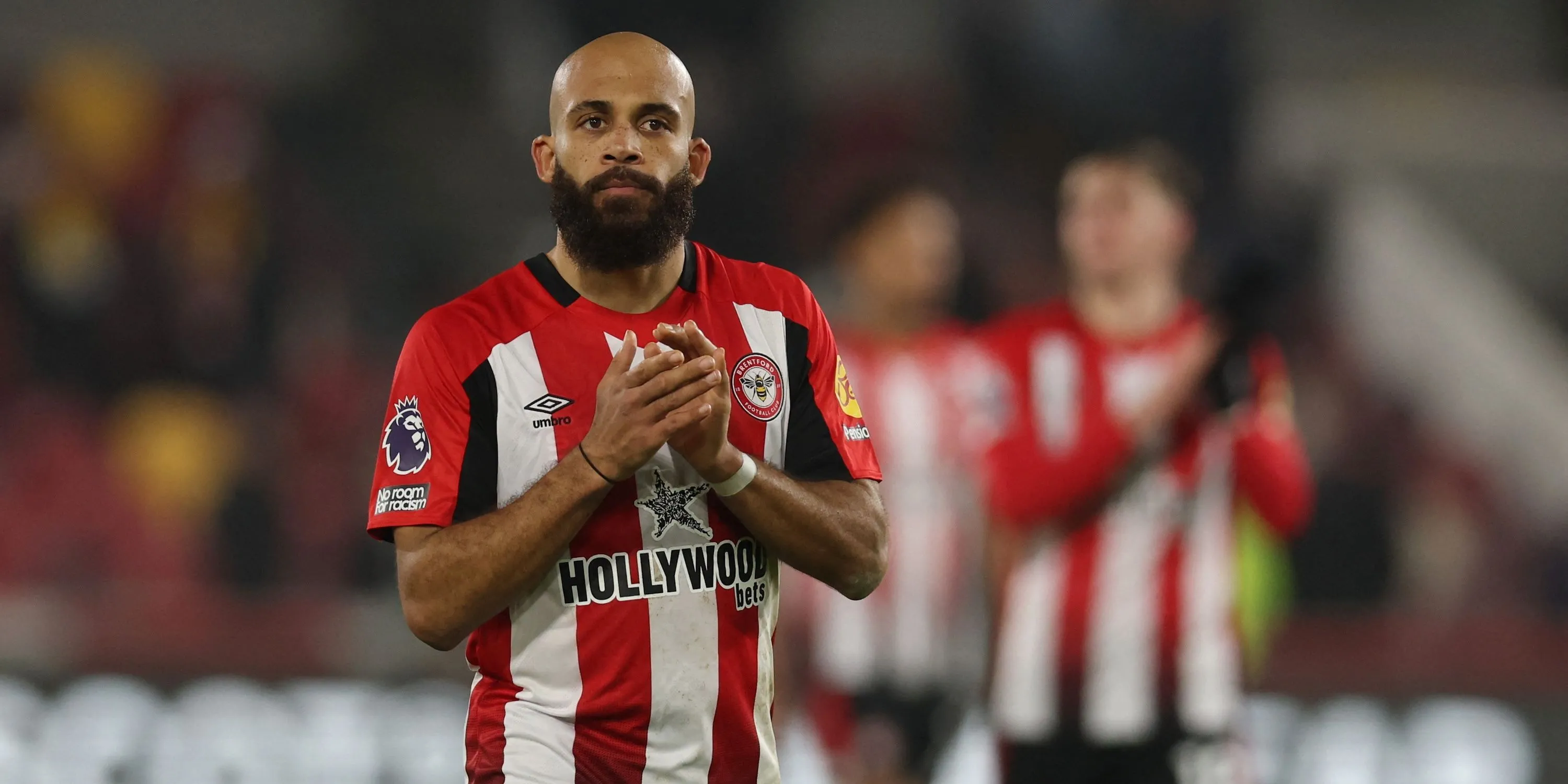 Bryan Mbeumo của Brentford tỏ ra thất vọng sau trận đấu