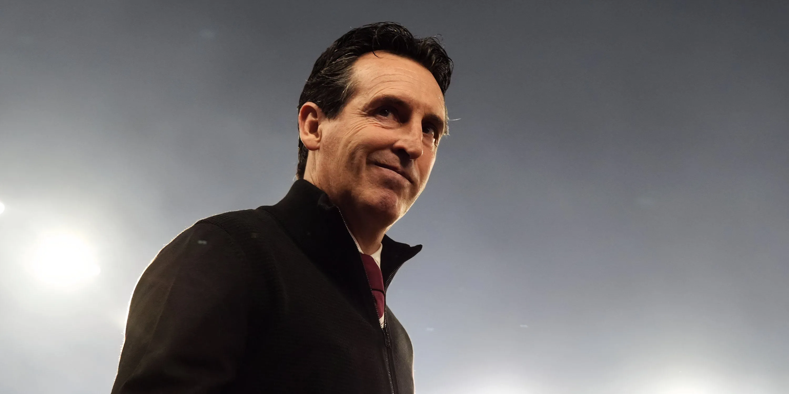 HLV Unai Emery của Aston Villa đang xem xét khả năng chiêu mộ Eberechi Eze