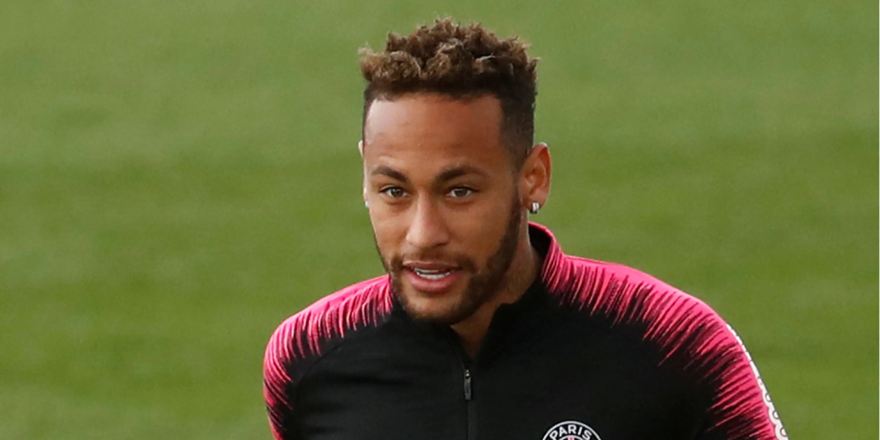 Neymar Jr. với những pha xử lý bóng đầy ma thuật và kỹ thuật cá nhân điêu luyện