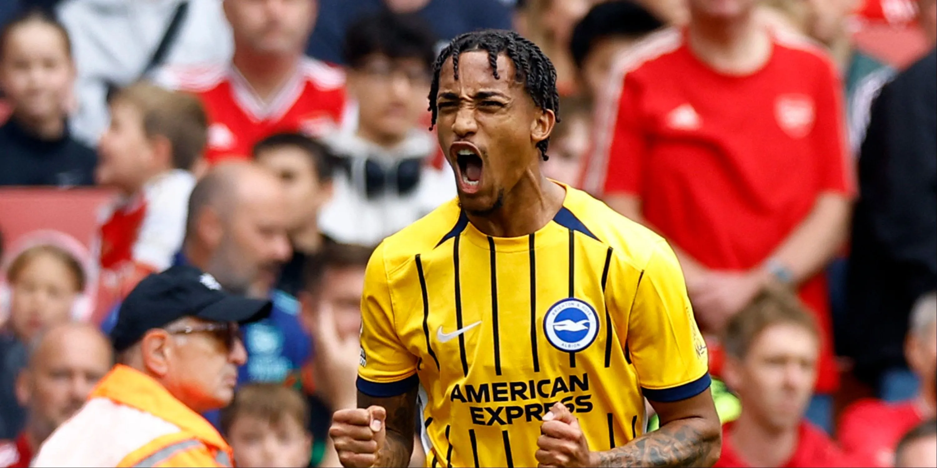 Tiền đạo Joao Pedro trong màu áo Brighton