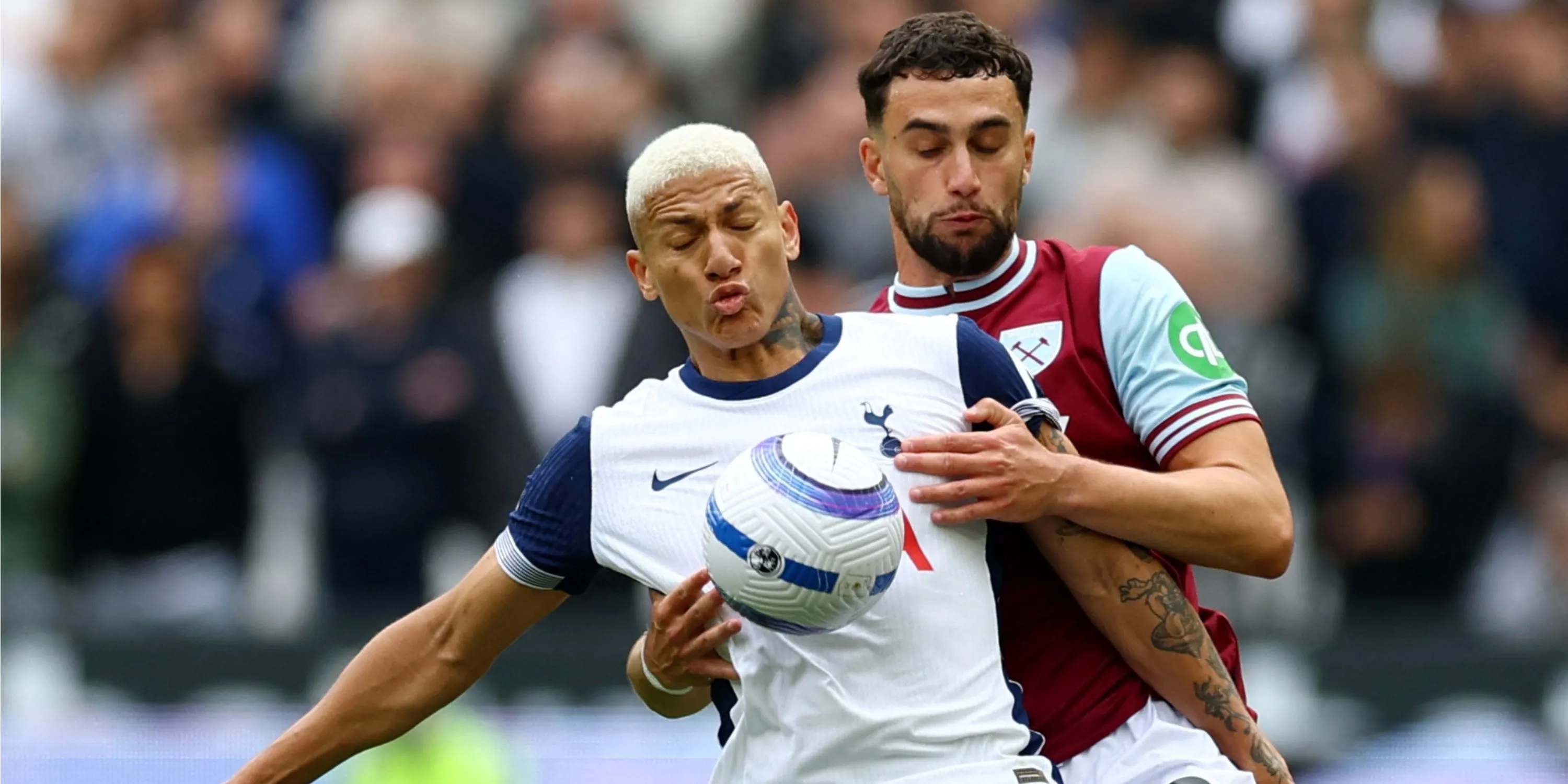 Tiền đạo Richarlison thi đấu mờ nhạt cho Tottenham trước West Ham