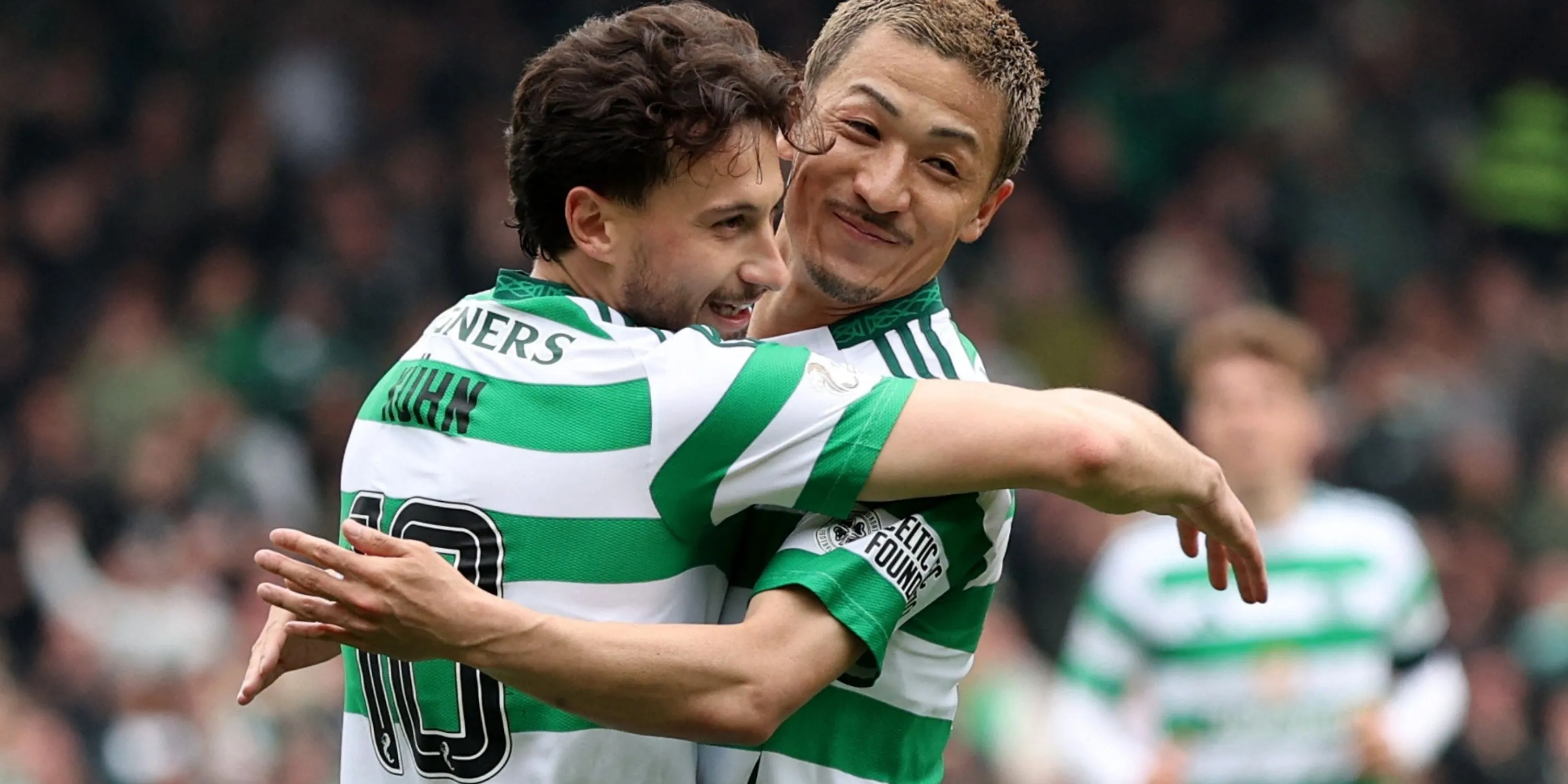 Daizen Maeda ăn mừng bàn thắng cho Celtic, bản hợp đồng giá trị