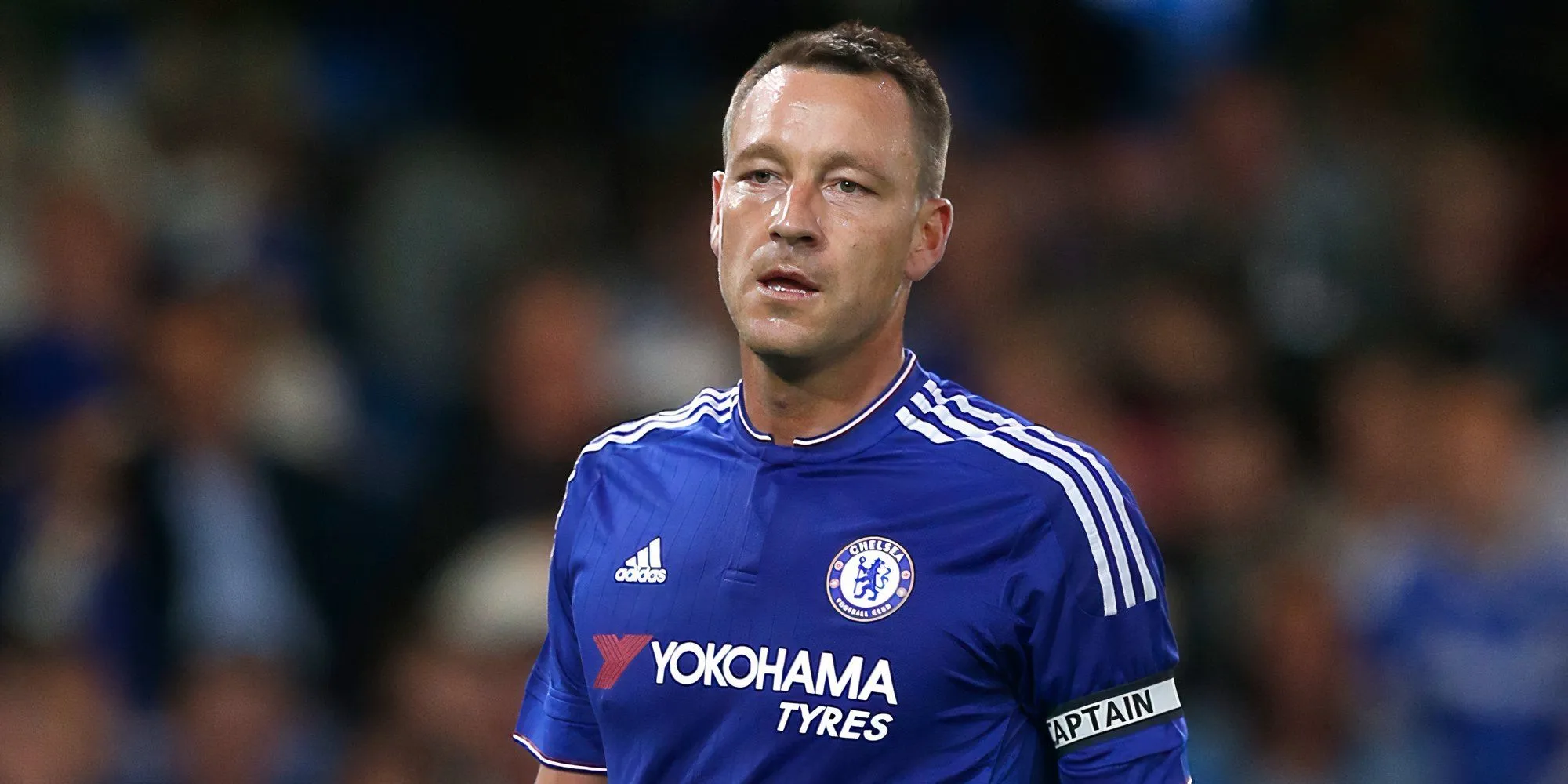 Đội trưởng Chelsea John Terry, một trong những hậu vệ vĩ đại nằm trong danh sách &quot;đáng chú ý&quot; của AI
