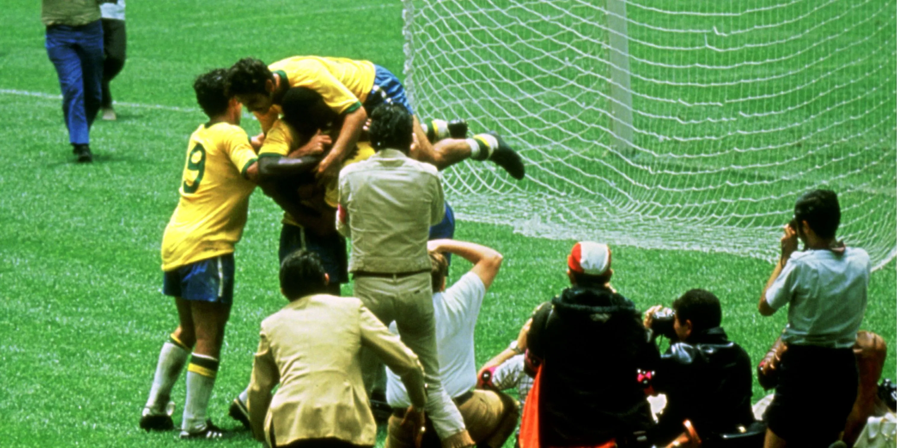 Đội tuyển Brazil vô địch World Cup 1970 với phong cách tấn công rực lửa