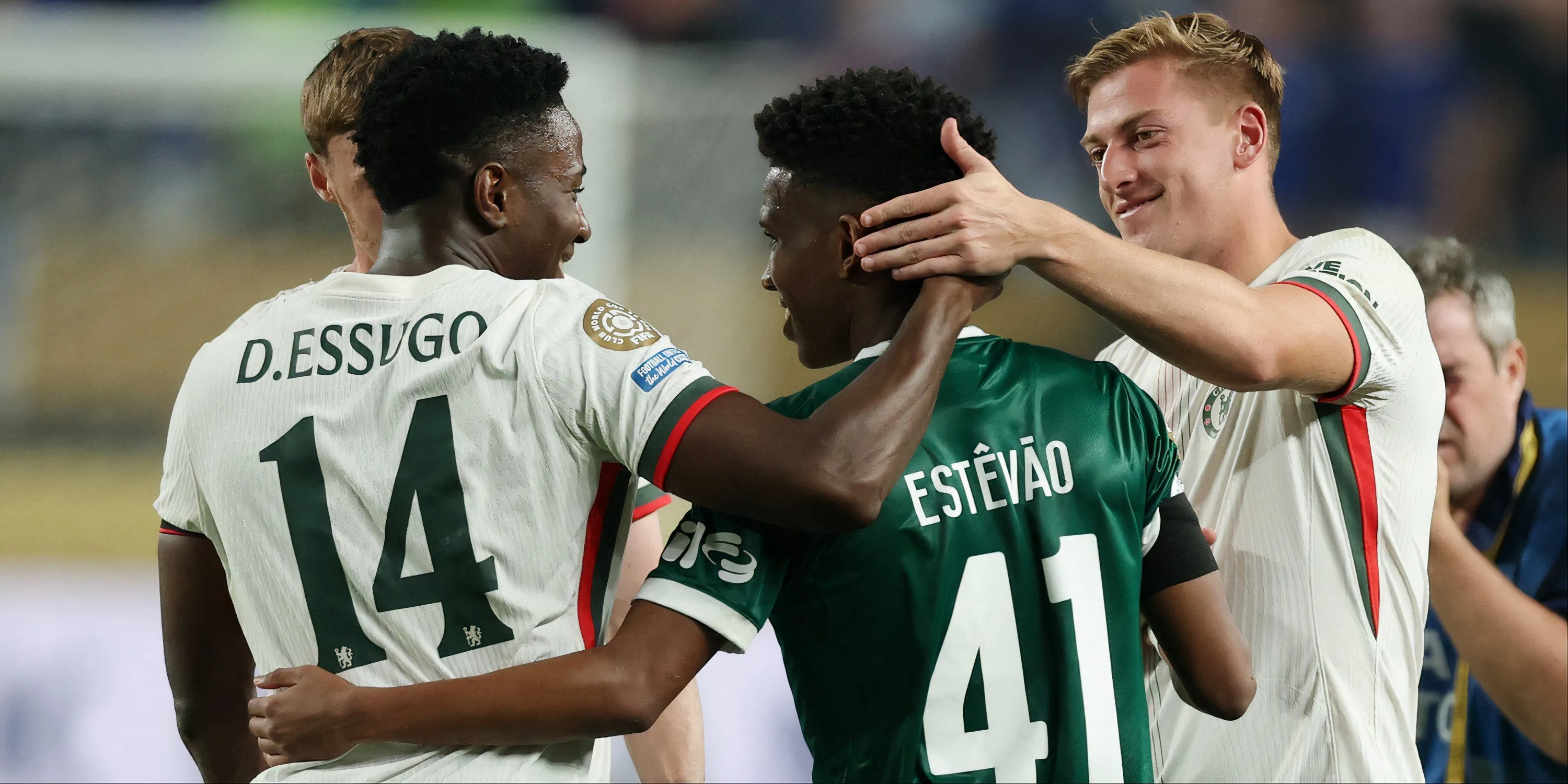 Estevao ghi bàn cho Palmeiras trong trận đấu với Chelsea tại Club World Cup