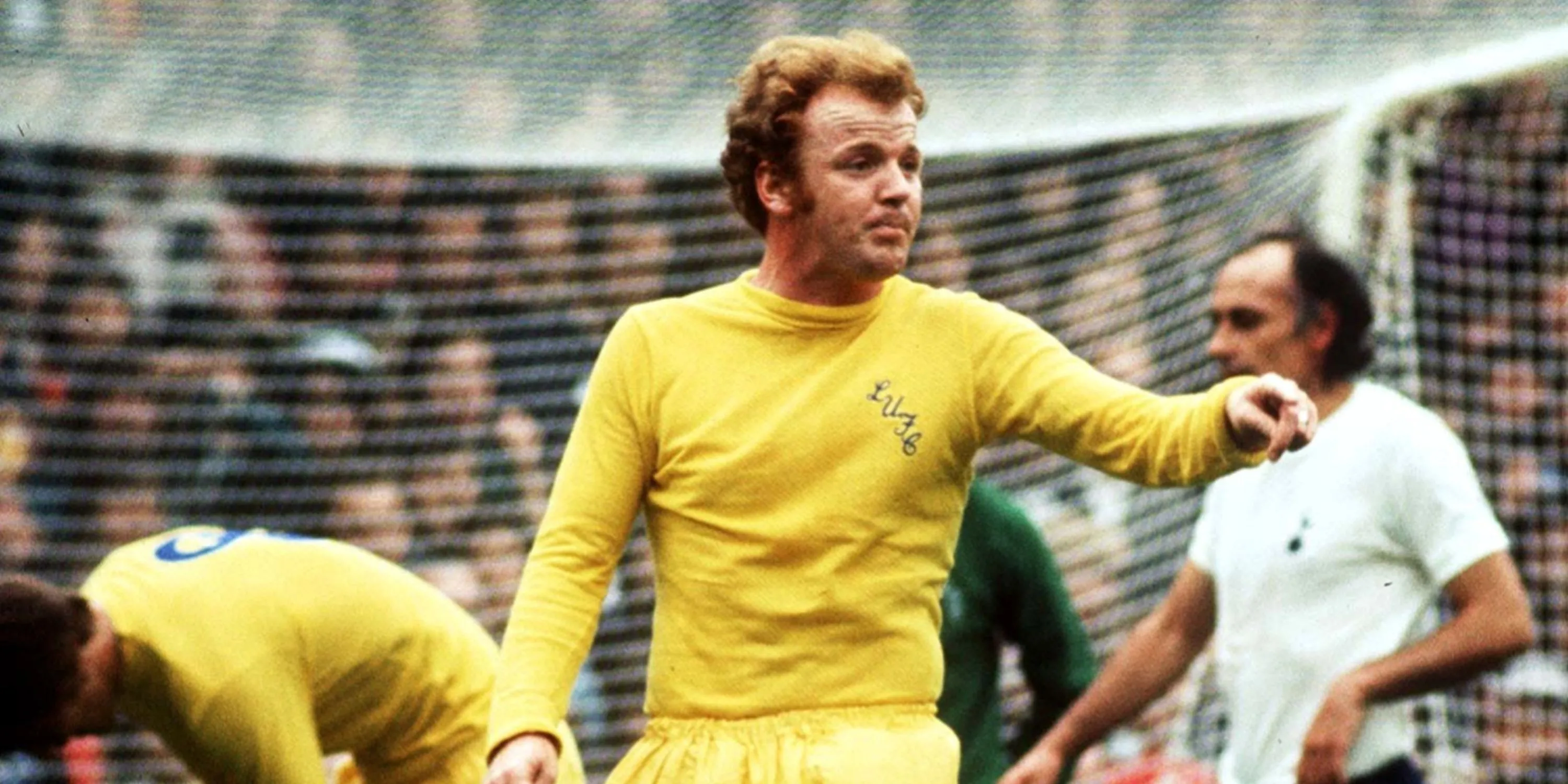 Huyền thoại Billy Bremner, đội trưởng của Leeds United với tinh thần chiến đấu không mệt mỏi