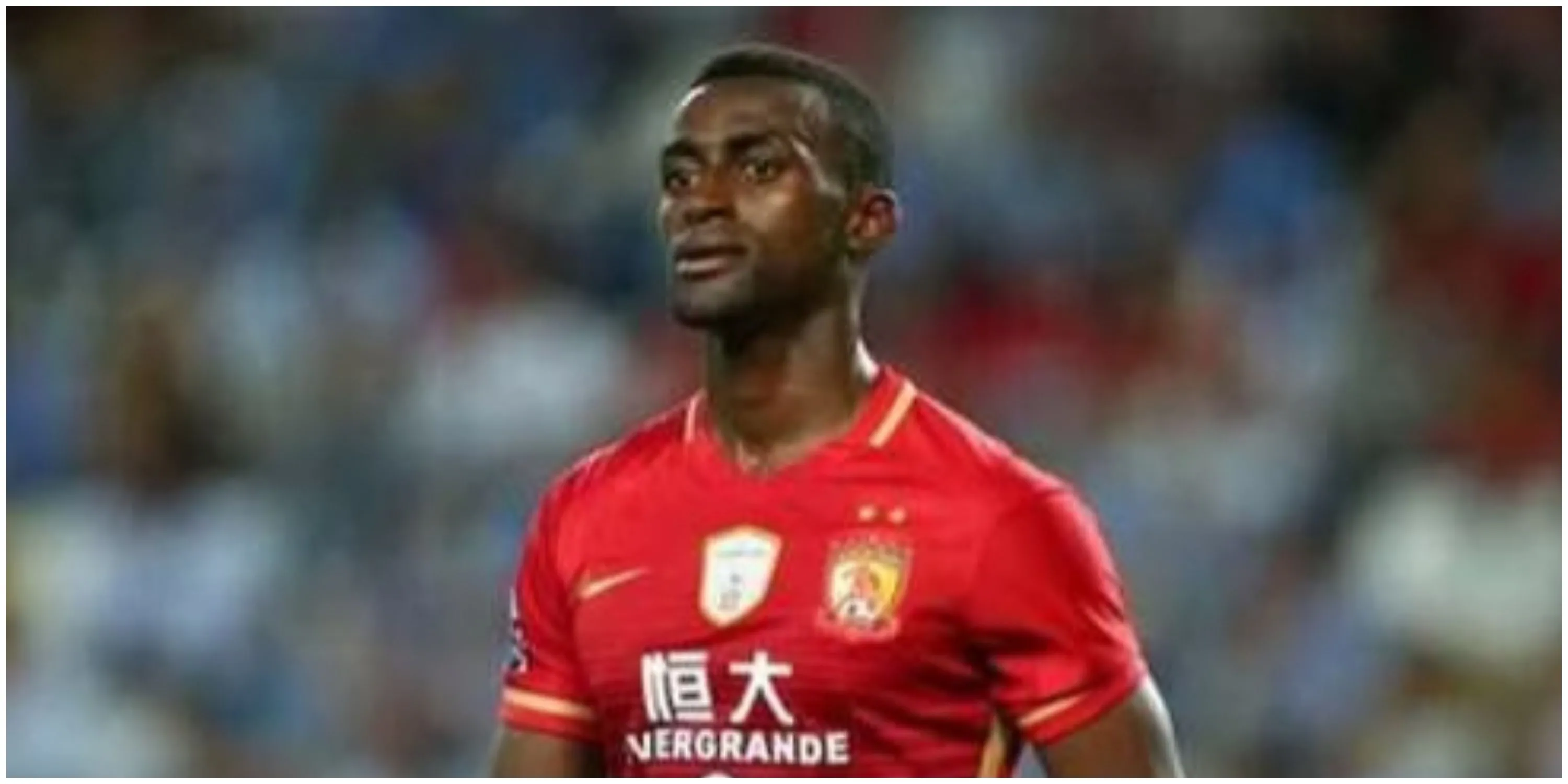 Tiền đạo Jackson Martinez trong màu áo Porto