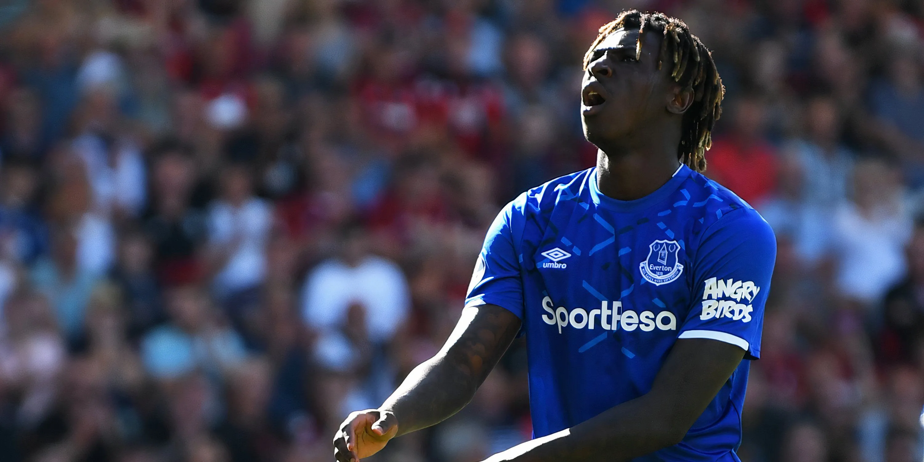 Moise Kean trong màu áo Everton, thời điểm anh gặp nhiều khó khăn tại Premier League.