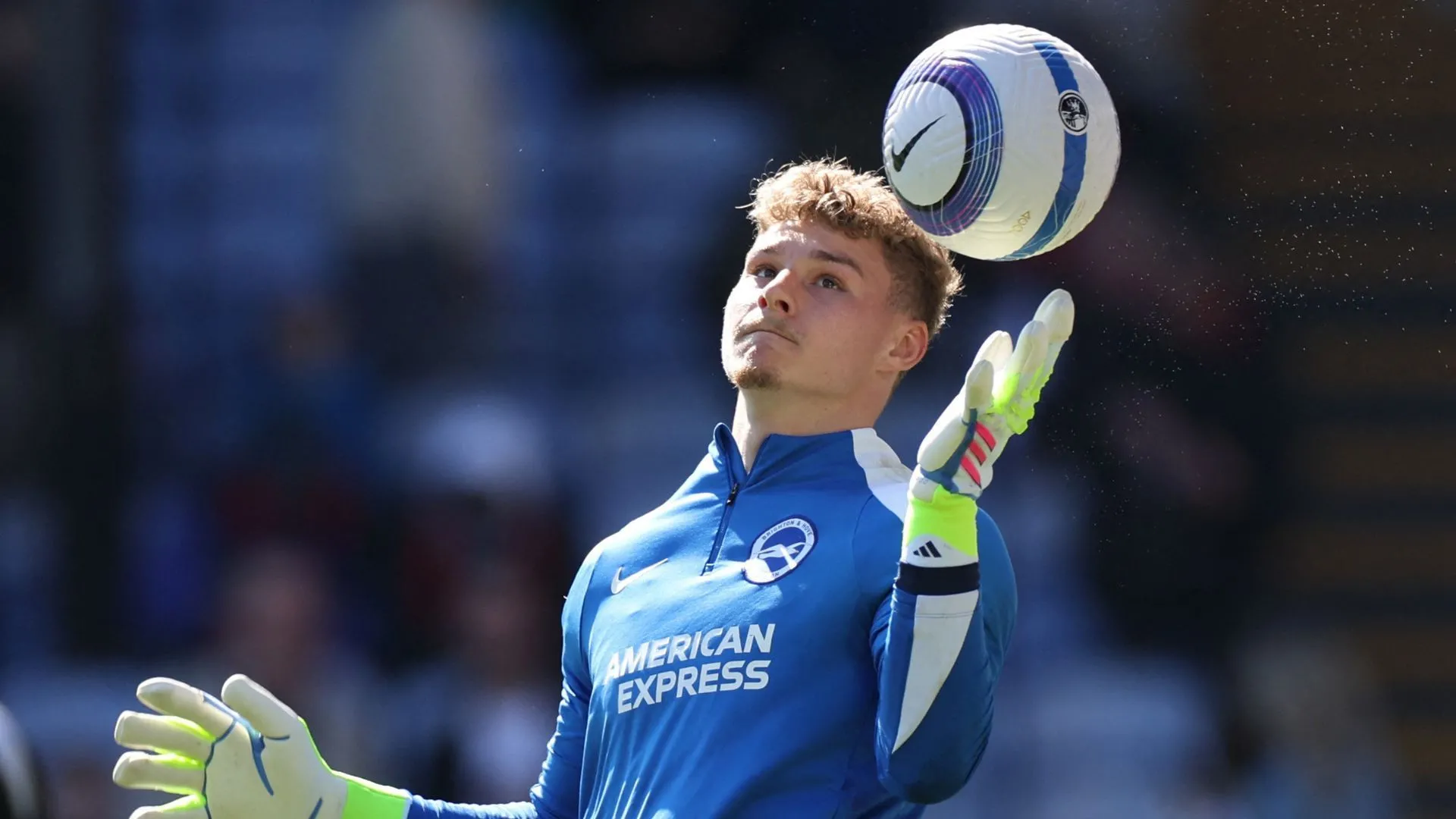 Carl Rushworth trong màu áo Coventry City, người có phong độ ấn tượng với nhiều trận giữ sạch lưới