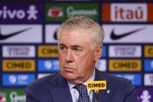 Carlo Ancelotti tại buổi ra mắt làm HLV đội tuyển Brazil năm 2025, nhà cầm quân quyền lực từng ở Napoli