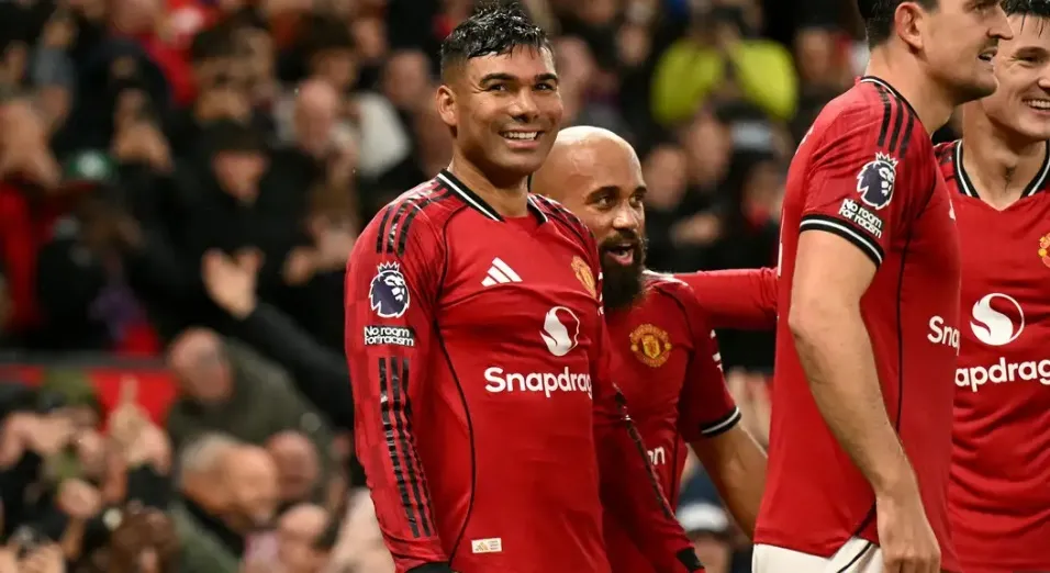 Casemiro sau khi hồi sinh mạnh mẽ ở Man Utd, chịu nhiều chỉ trích từ giới truyền thông trước đó