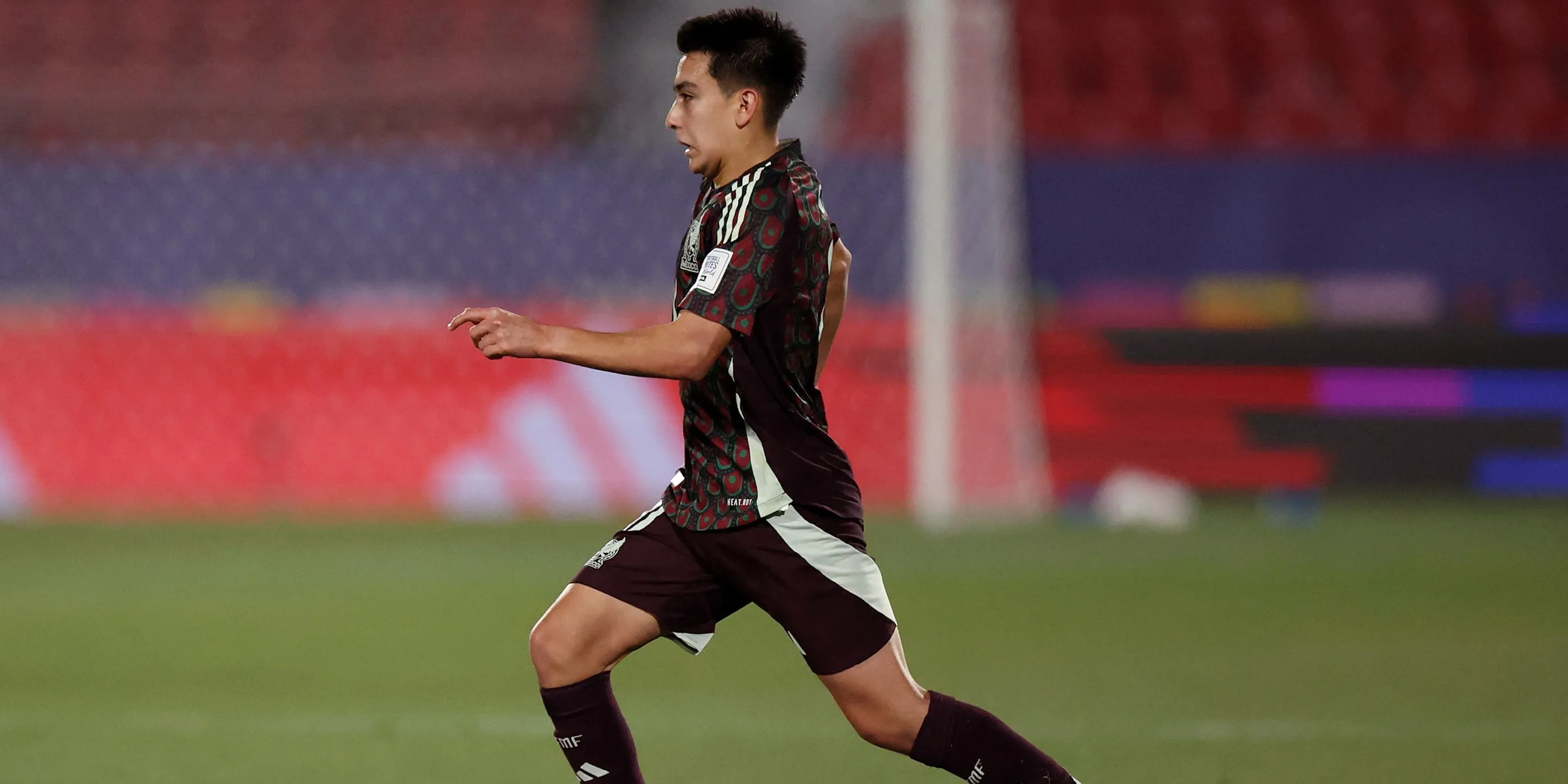 Gilberto Mora trong màu áo Tijuana, nổi bật tại U20 World Cup với kỹ thuật tấn công uyển chuyển