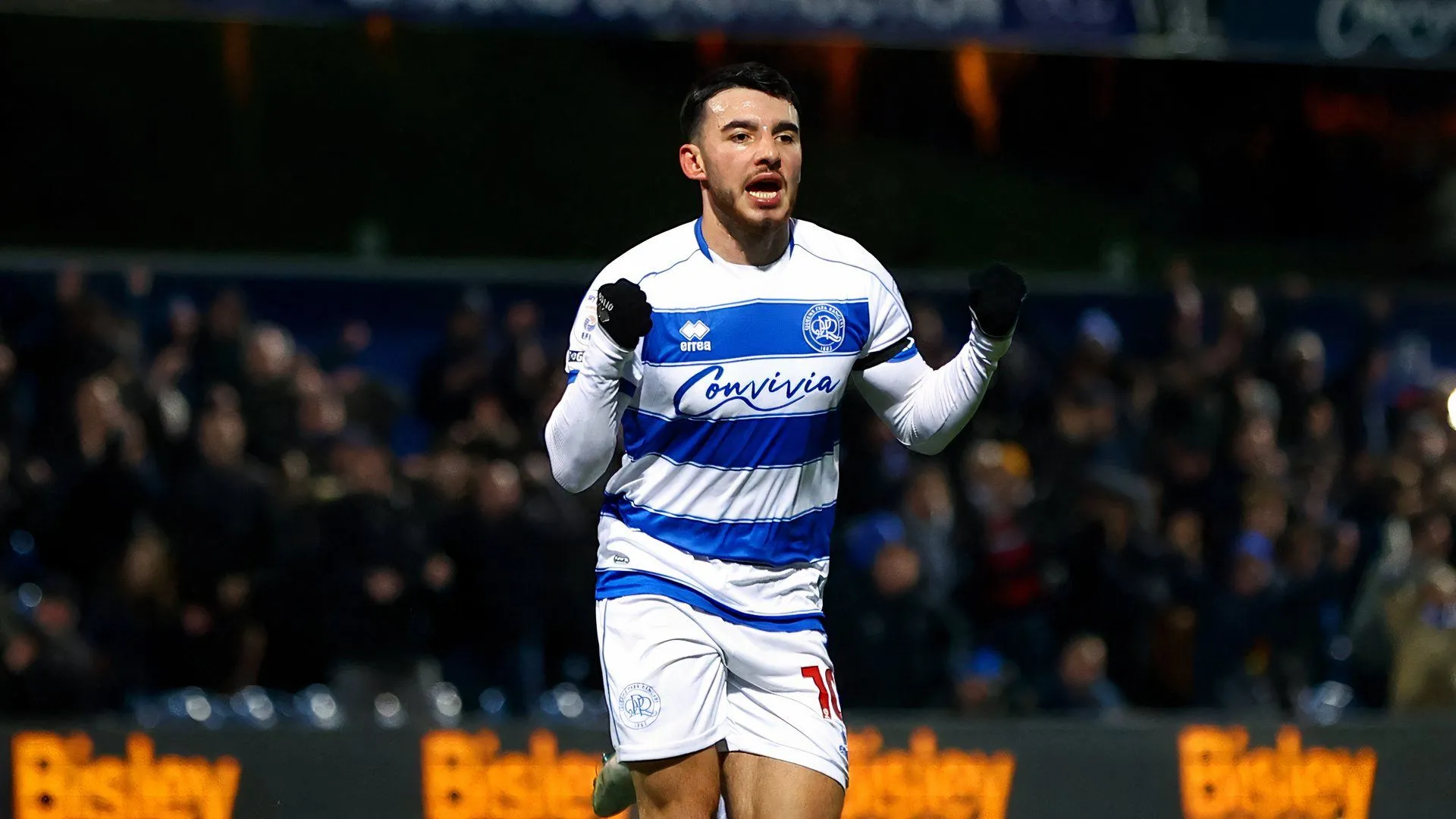 Ilias Chair trong màu áo QPR trở lại tập luyện, tăng phương án tấn công từ hàng công