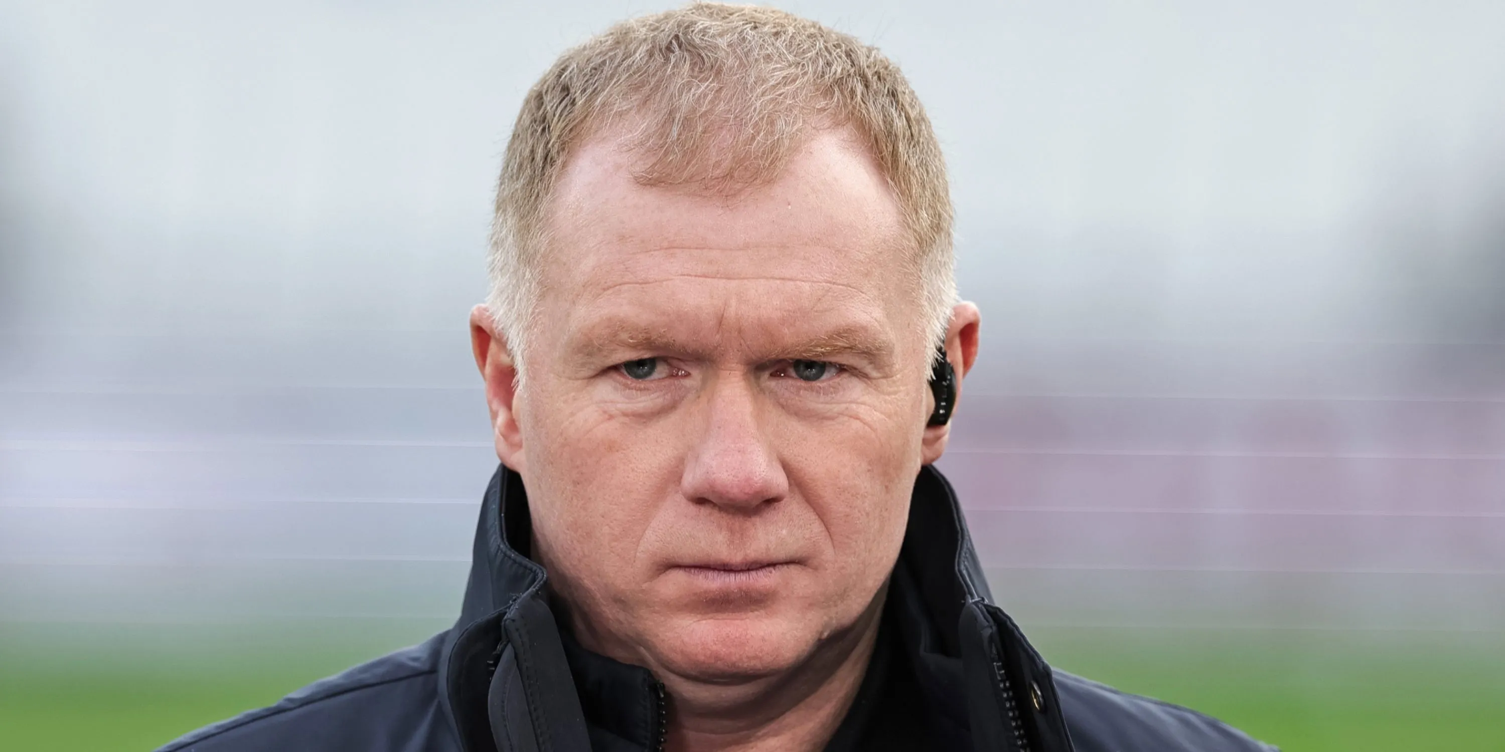 Paul Scholes chăm sóc con trai Aiden, mô tả hoạt động bơi và thói quen hàng tuần của hai cha con