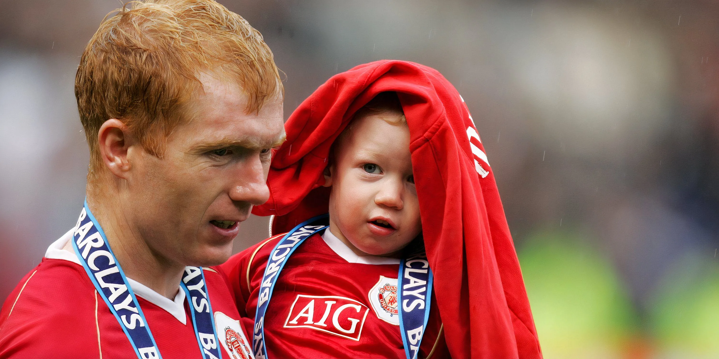 Paul Scholes trong hoạt động từ thiện ủng hộ chiến dịch vì người tự kỷ tại Manchester