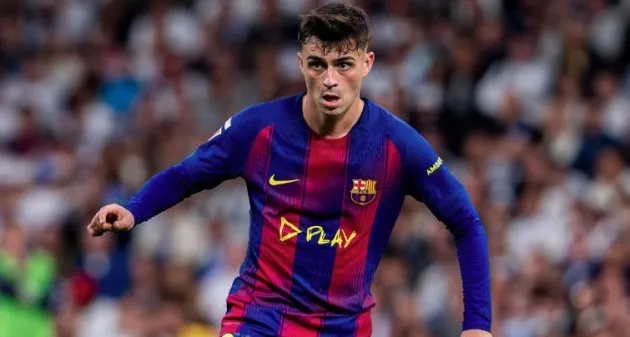 Pedri chấn thương rách cơ đùi trái ảnh hưởng lịch thi đấu Barcelona